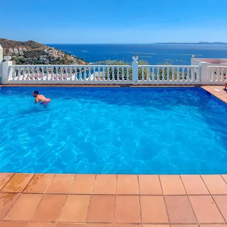 Villa Buraux Roses Exterior photo