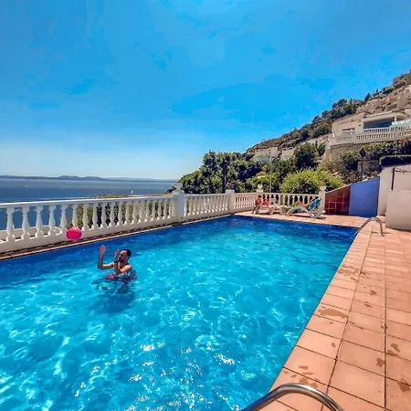 Villa Buraux Roses Exterior photo